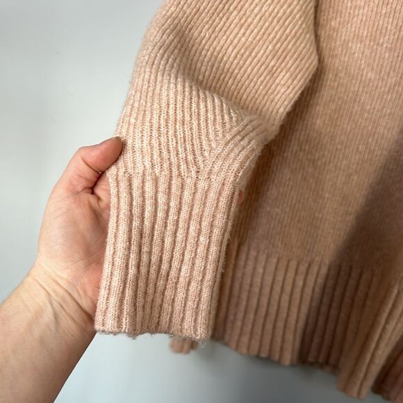 Chelsea 28 Off The Shoulder Sweater - Picture 5 of 5